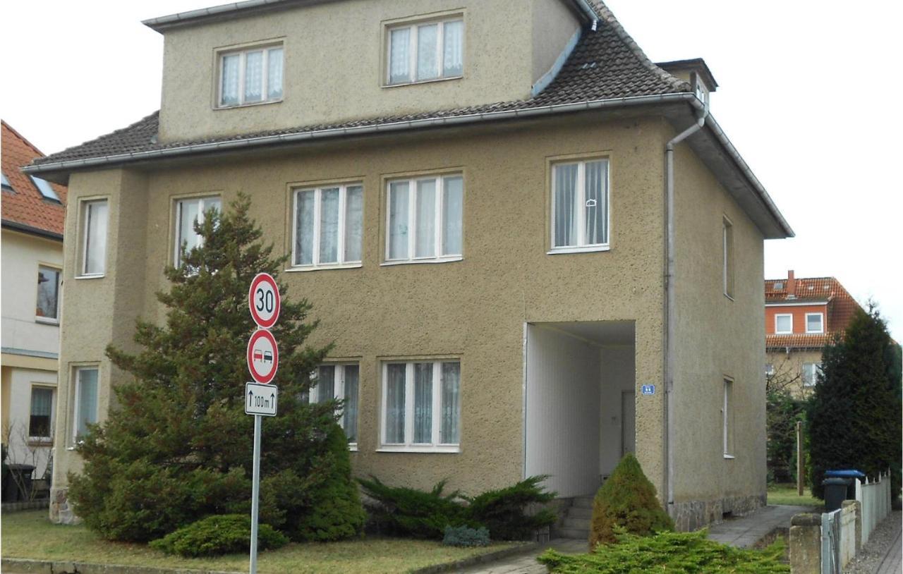Lovely Apartment In Waren-Mueritz With Kitchen Exterior foto